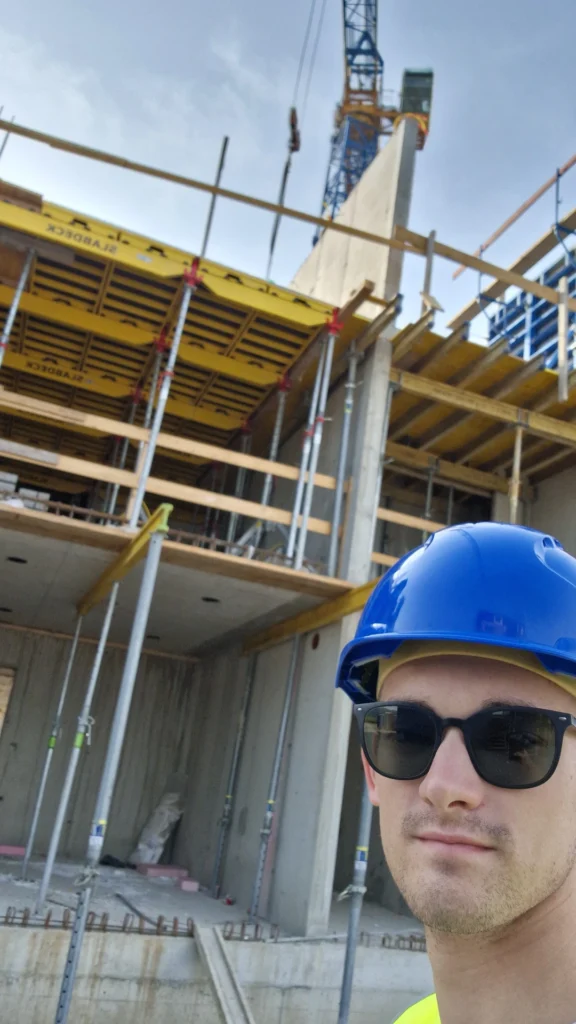 Maks Alič, diplomirani inženir gradbeništva
Maks Alič, Civil Engineer